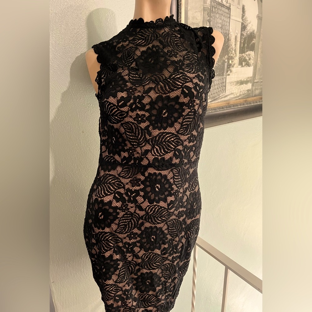 MYSTIC brand black/ivory Lace Bodycon Dress Size- Large